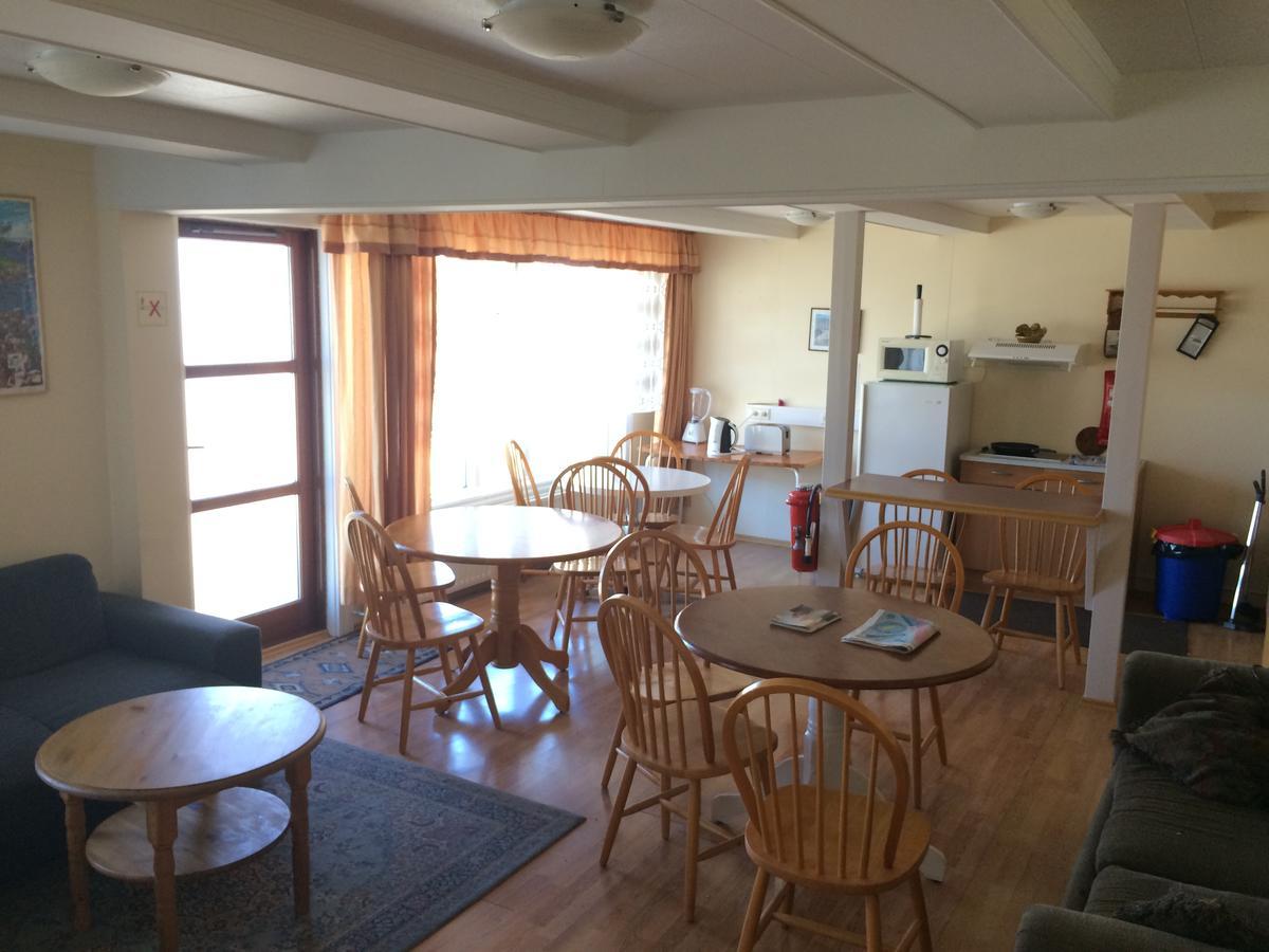 Isafjordur Hostel エクステリア 写真